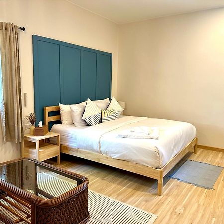 Warm White Hua Hin House Hotel Luaran gambar