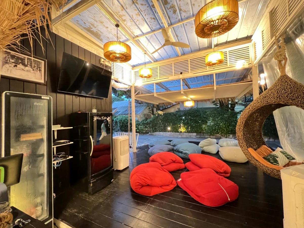 Warm White Hua Hin House Hotel Luaran gambar
