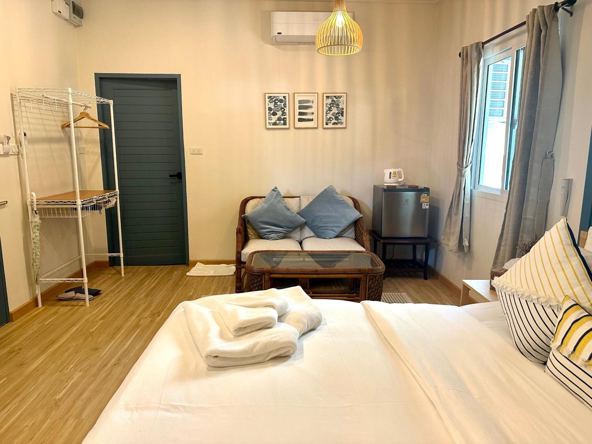 Warm White Hua Hin House Hotel Luaran gambar